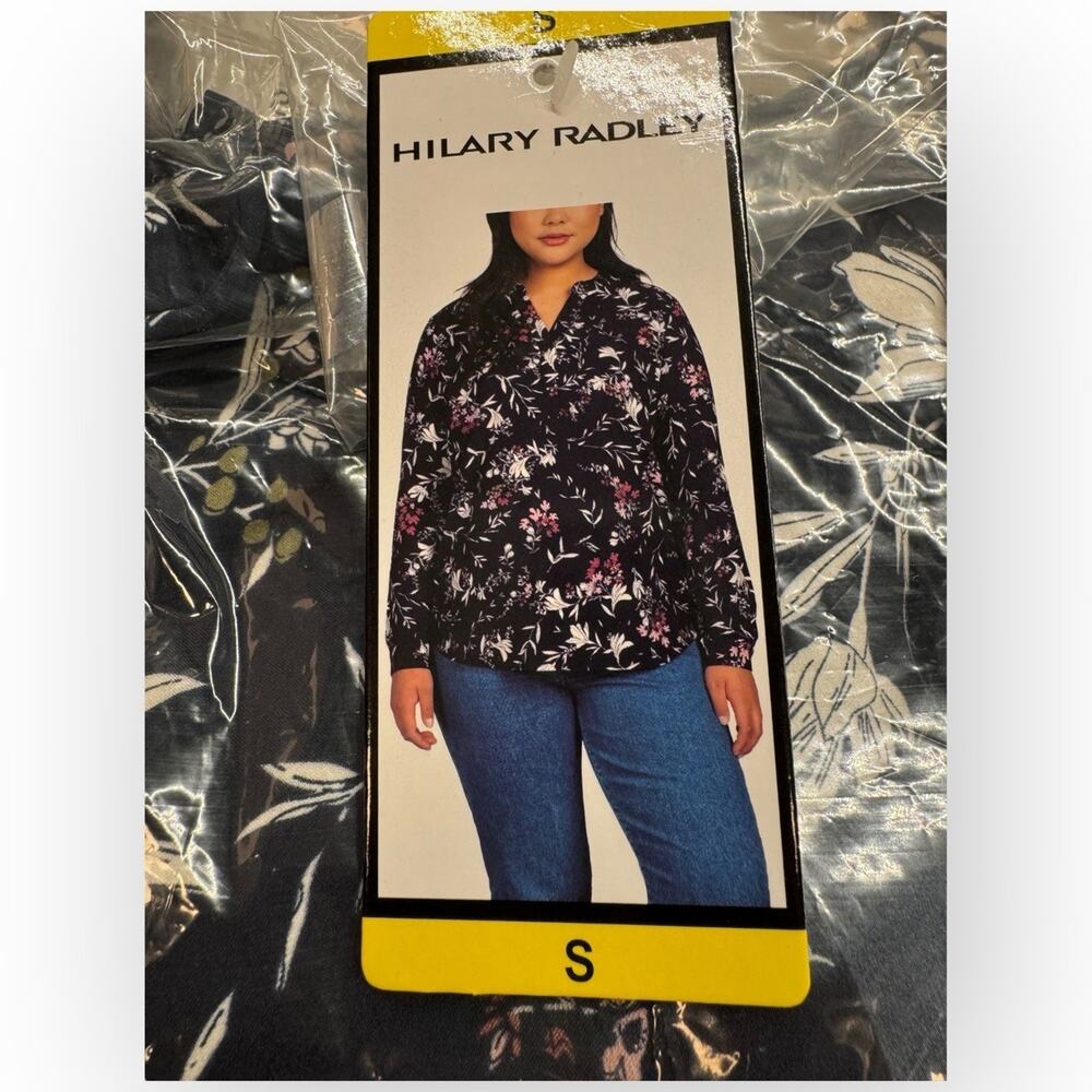 NWT Hilary Radley Floral V-Neck Blouse Small Blue - W136 - Picture 3 of 5